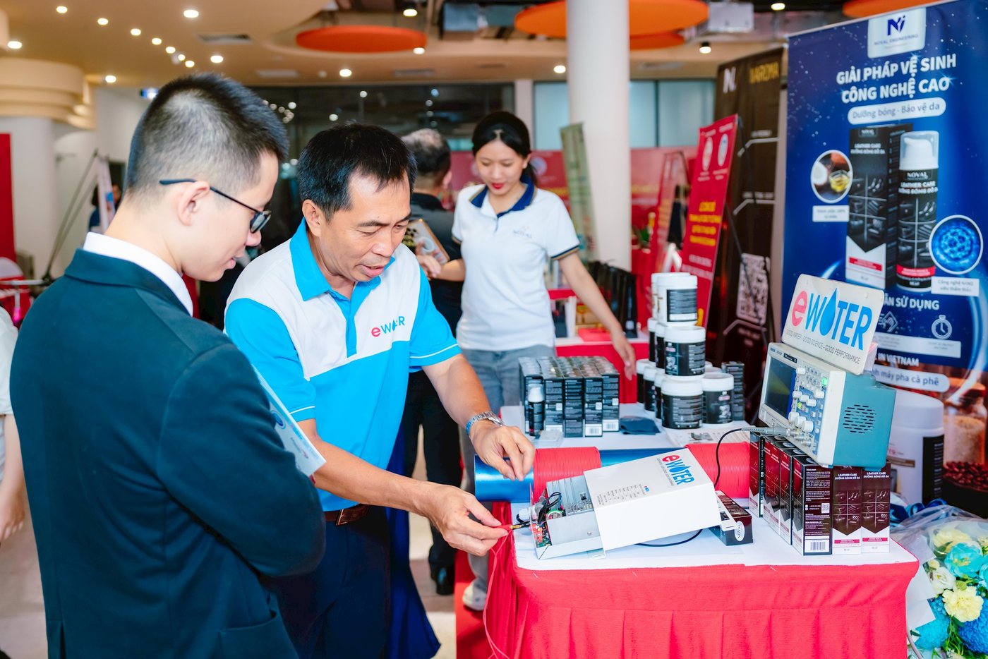 Đại diện các doanh nghiệp góp vốn thành lập Quỹ